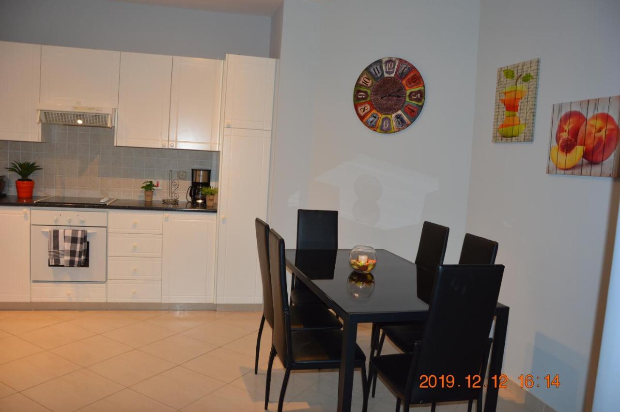 Luxury Apartment Paphos Bagian luar foto