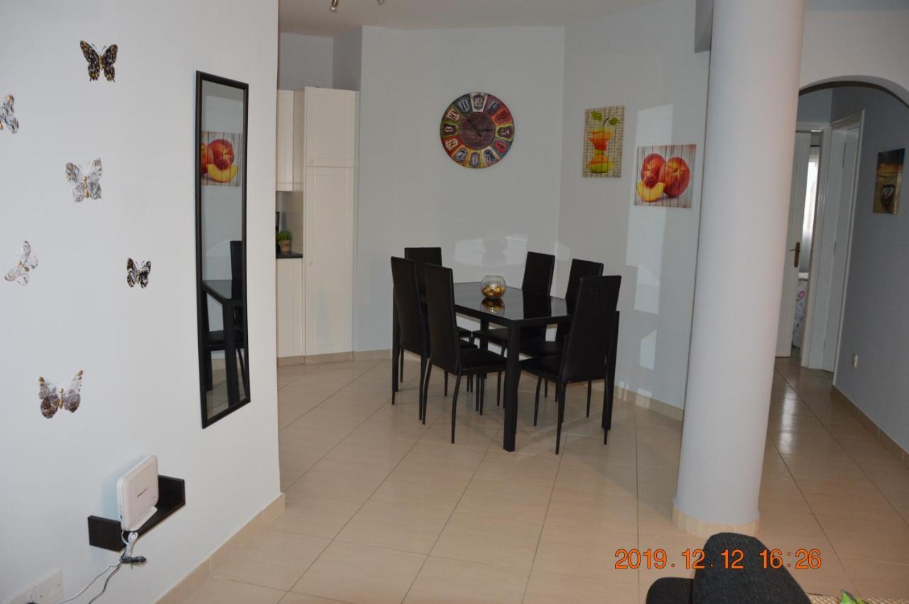 Luxury Apartment Paphos Bagian luar foto