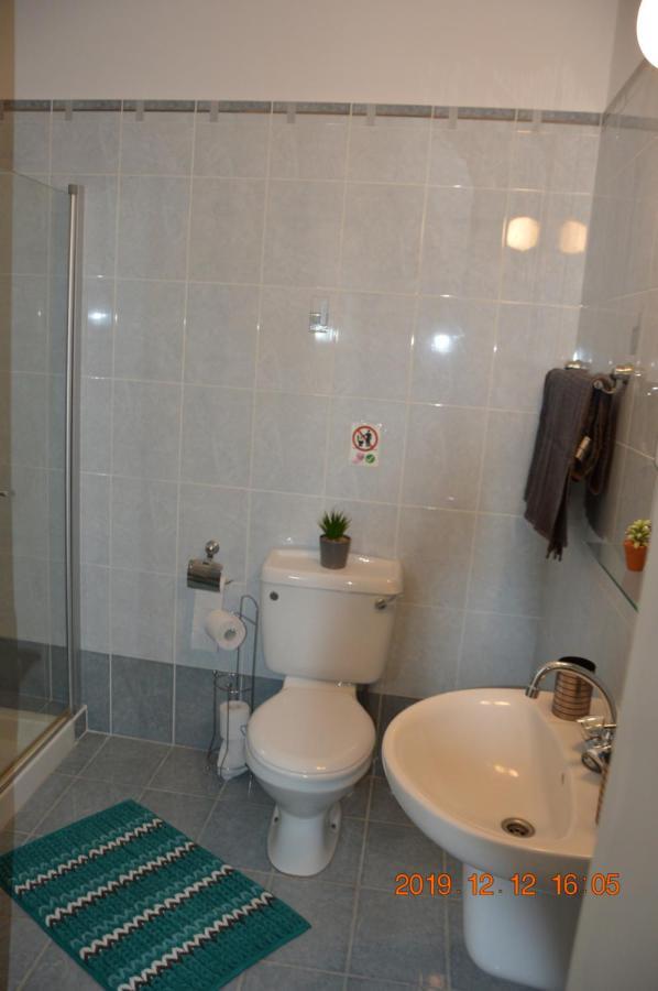 Luxury Apartment Paphos Bagian luar foto
